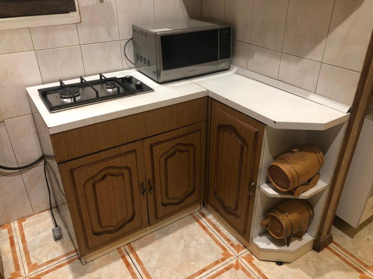 Appartamento Квартира В Самом Центре Еревана Esterno foto