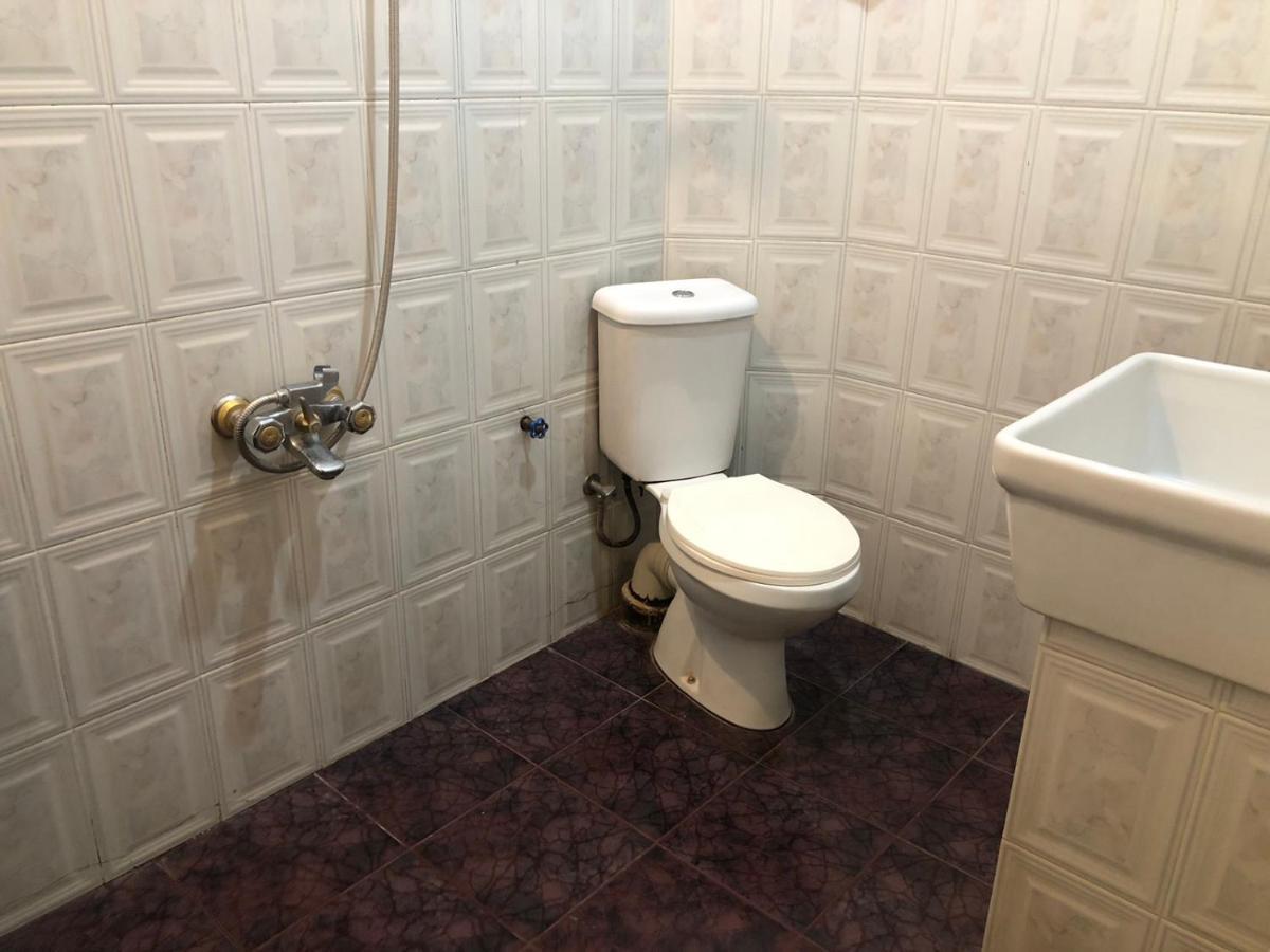 Appartamento Квартира В Самом Центре Еревана Esterno foto
